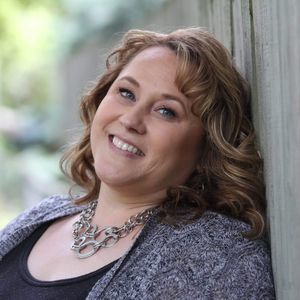Meet your Posher, Angie